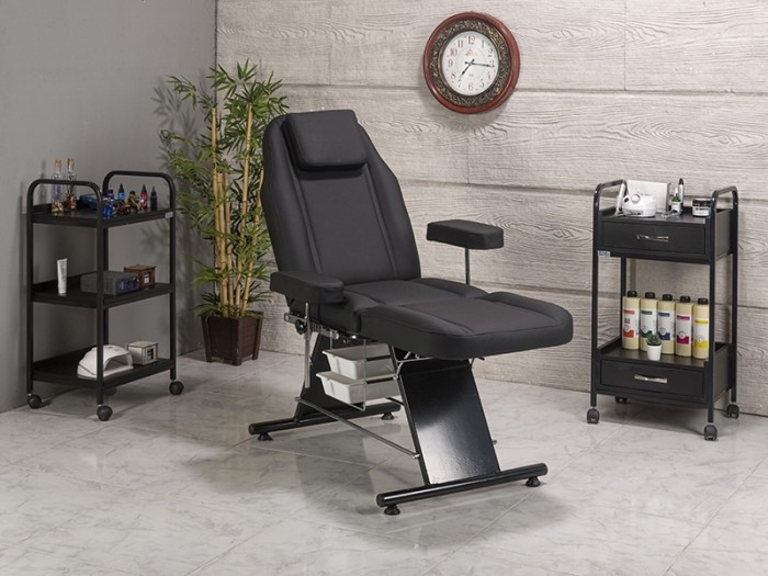 karya dövme tattoo koltuğu karya dövme tattoo koltuğu